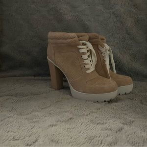 Aldo boot size 7.5. New worn once.